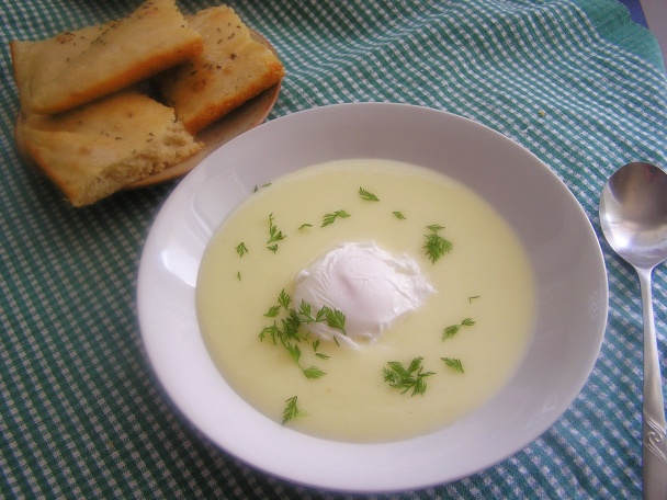 Jarná polievka a liaty chlebový posúch (fotorecept) - obrázok 11