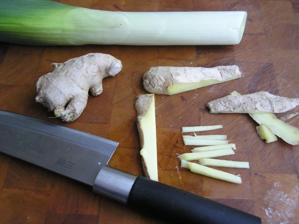 Tofu s pórom, šampiňónami a zázvorom (fotorecept) - obrázok 2