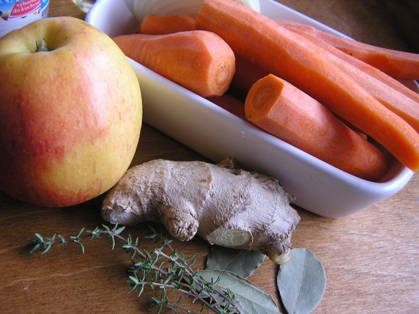 Mrkvová polievka so zázvorom (fotorecept) - obrázok 1