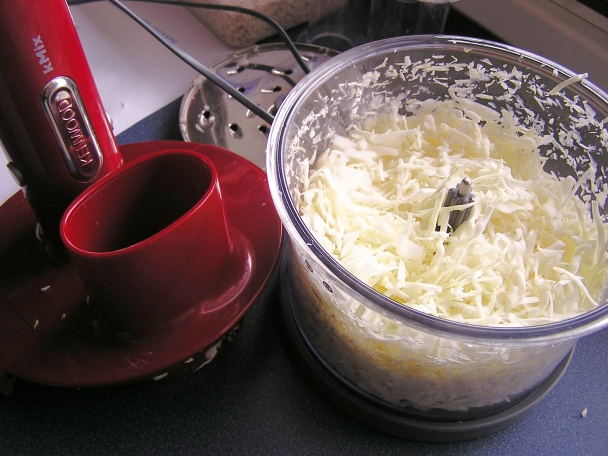 Mäsová polievka pod chlebovou krustou (fotorecept) - obrázok 1