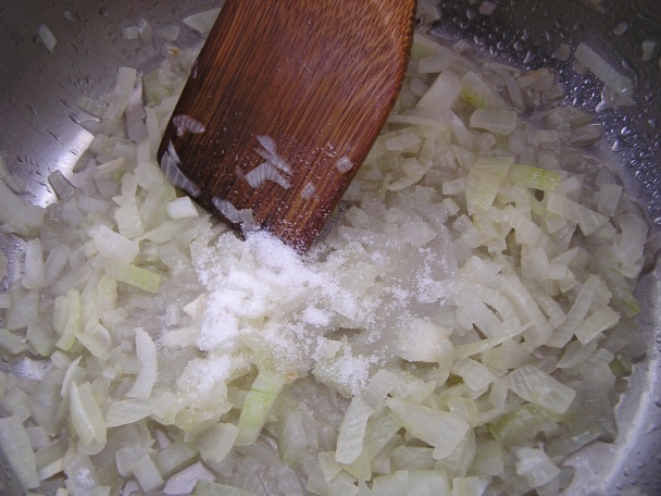 Mäsové závitky s dusenou kapustou (fotorecept) - obrázok 5