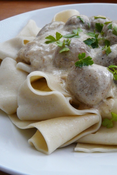 Hubové ragú so širokými rezancami (fotorecept) - obrázok 13