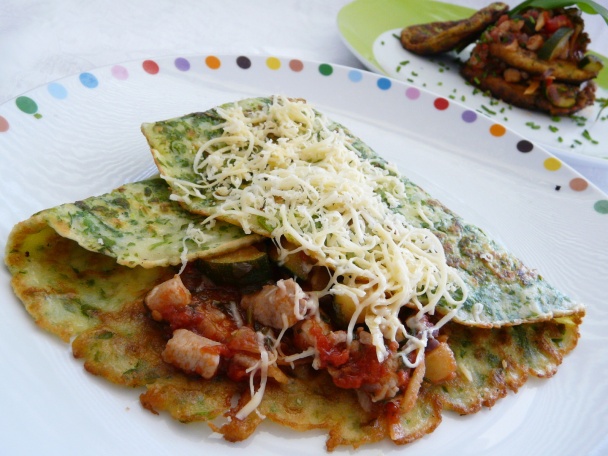 Palacinky s medvedím cesnakom a kuracím soté (fotorecept) - obrázok 9