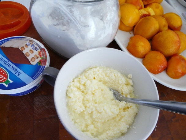 Broskyňový koláč z krehkého cesta (fotorecept) - obrázok 5