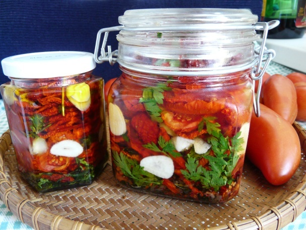 Špagety so sušenými paradajkami (fotorecept) - obrázok 8