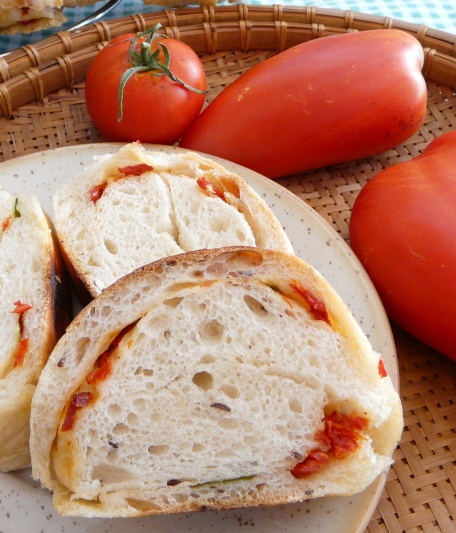 Chlieb so sušenými rajčinami (fotorecept) - obrázok 6