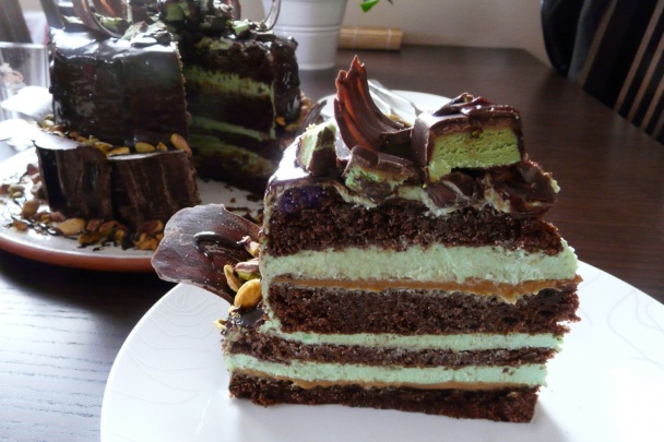 Torta čokoládovo pistáciová (fotorecept) - obrázok 17