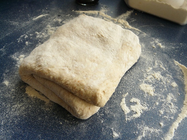 Chlieb so sušenými rajčinami a olivami (fotorecept) - obrázok 4