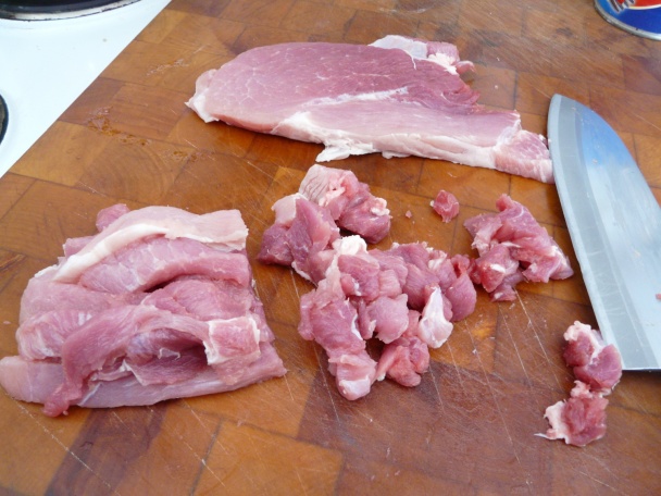 Špenátové ravioli s mäsovou plnkou a rajčinovou omáčkou (fotorecept) - obrázok 3