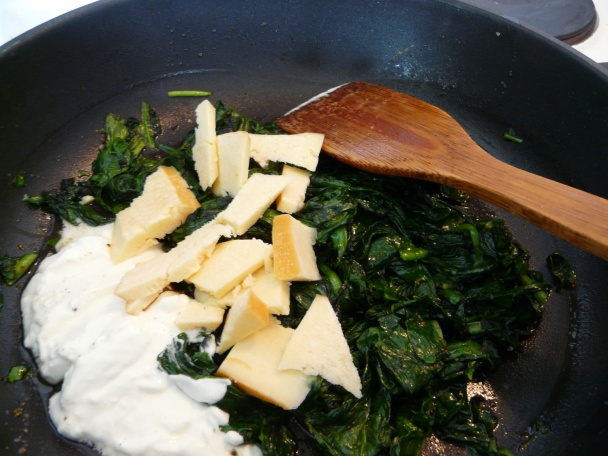 Koláč s medvedím cesnakom (fotorecept) - obrázok 2