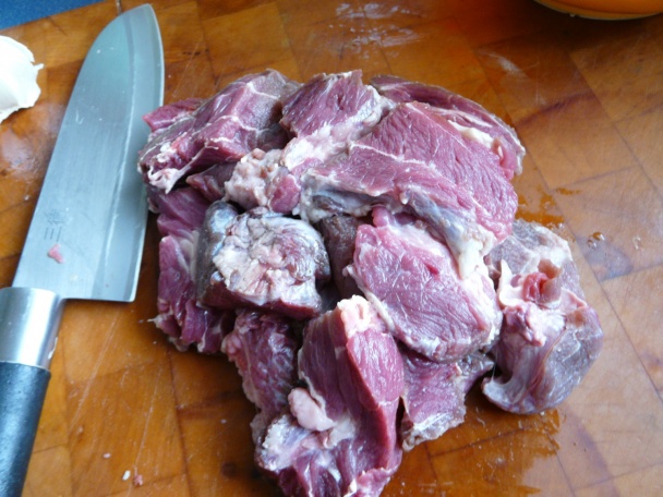 Ragú na čiernom pive a zemiakové pampúchy (fotorecept) - obrázok 1