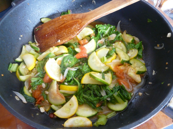 Mangold s cuketou ako príloha k pečenému mäsu (fotorecept) - obrázok 4