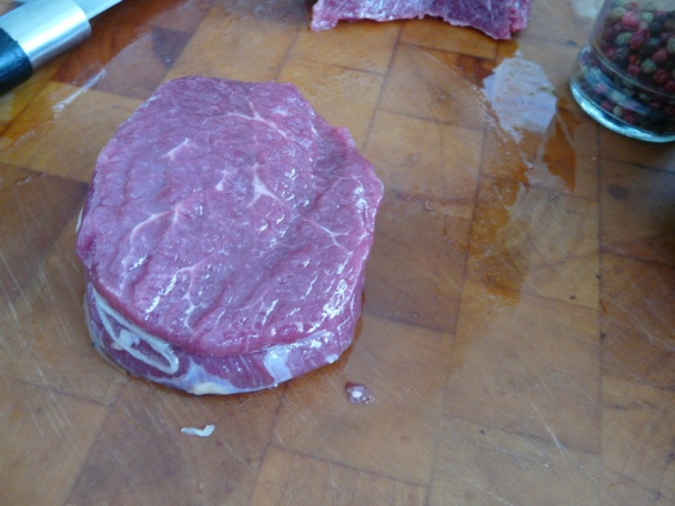 Biftek so zelenou fazuľkou a sušenými paradajkami (fotorecept) - obrázok 2