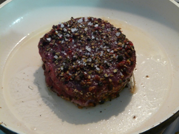 Biftek so zelenou fazuľkou a sušenými paradajkami (fotorecept) - obrázok 5