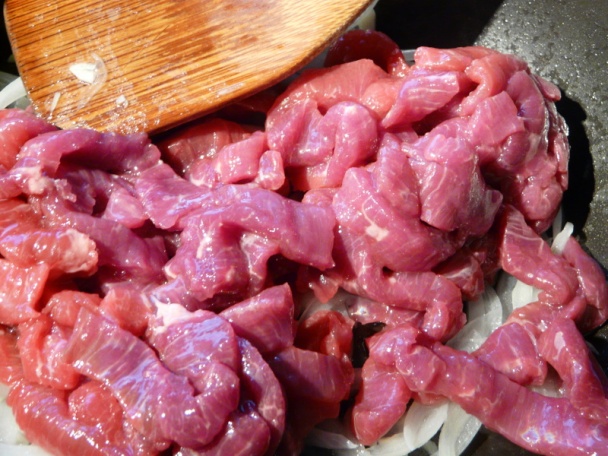 Hovädzie len tak narýchlo a ryža natural (fotorecept) - obrázok 4