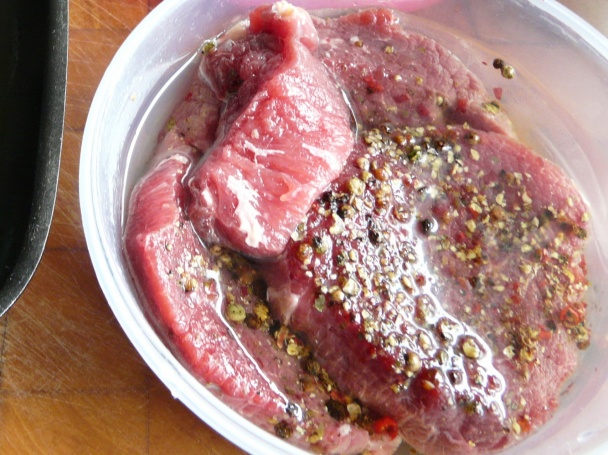 Steak s trojakými zemiakmi (fotorecept) - obrázok 3