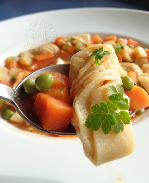 Zeleninová polievka s domácimi vrtuľami (fotorecept) - obrázok 11