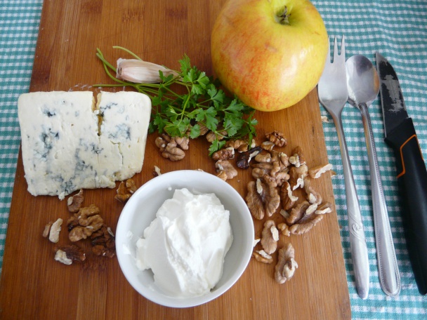 Koláčiky s Nivou, jablkom a orechmi (fotorecept) - obrázok 1