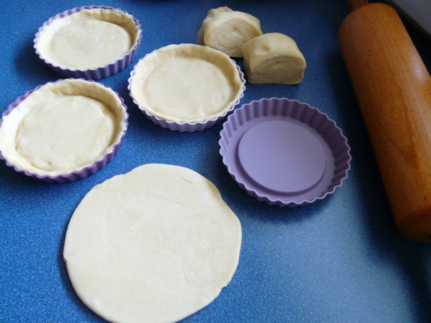 Koláčiky s Nivou, jablkom a orechmi (fotorecept) - obrázok 3