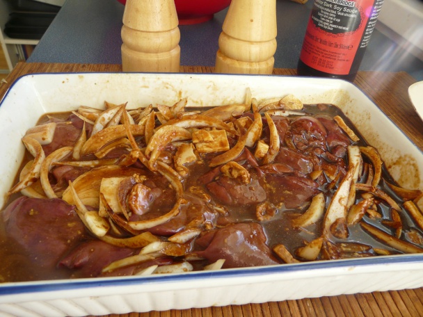 Kuracia pečeň a cesnakové posúchy (fotorecept) - obrázok 1