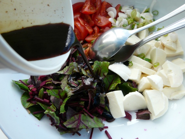 Šalát z lístkov červenej repy (fotorecept) - obrázok 2