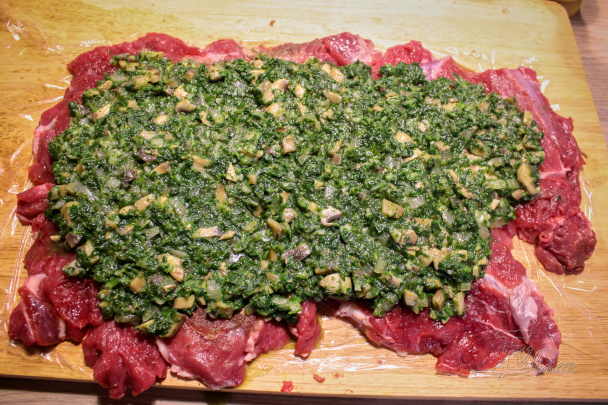 Jahňacie stehno plnené špenátom a šampiňónmi (fotorecept) - obrázok 4