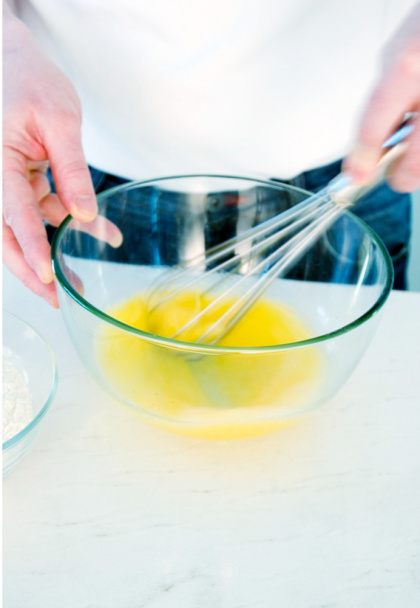 Tradičná ťahaná štrúdľa s jablkami a so škoricou (fotorecept) - obrázok 2