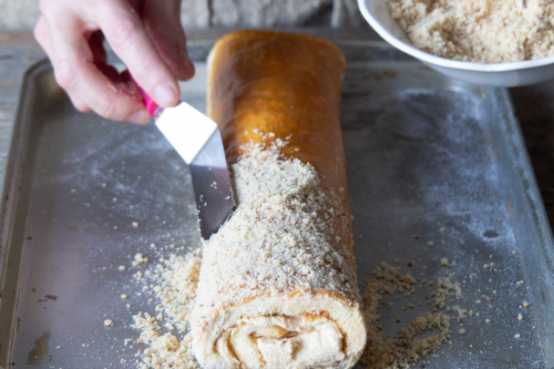 Roláda s karamelovou plnkou (fotorecept) - obrázok 14