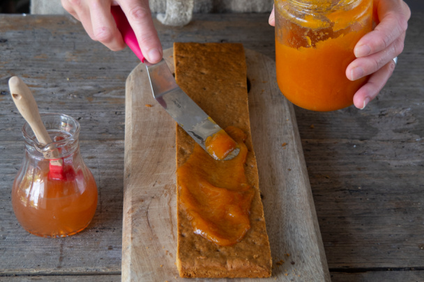 Karamelové perníkové rezy (fotorecept) - obrázok 9