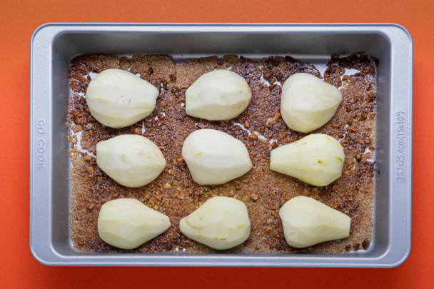 Obrátený hruškový koláč (fotorecept) - obrázok 2