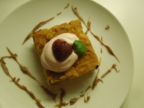 Jablkovo-orechovo-čokoládový koláč - obrázok 5