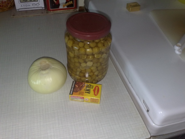 Hrášok na paprike s haluškami (fotorecept) - obrázok 1