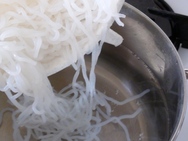 Bryndzové päťminútové takmer bezkalorické nehalušky - obrázok 1