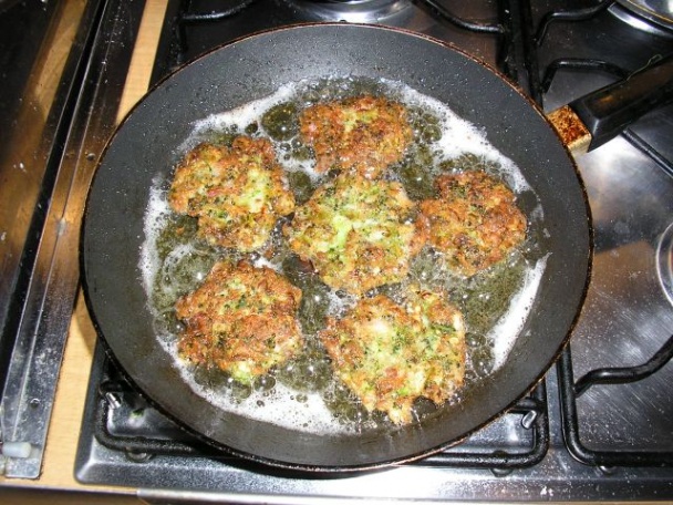 Brokolicové fašírky (fotorecept) - obrázok 6