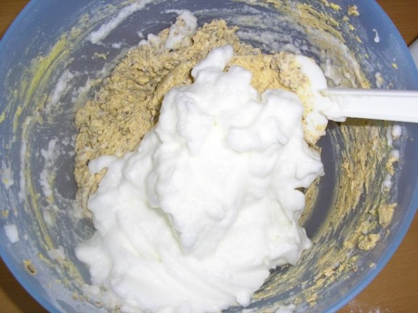 Lieskovcová torta (fotorecept) - obrázok 4