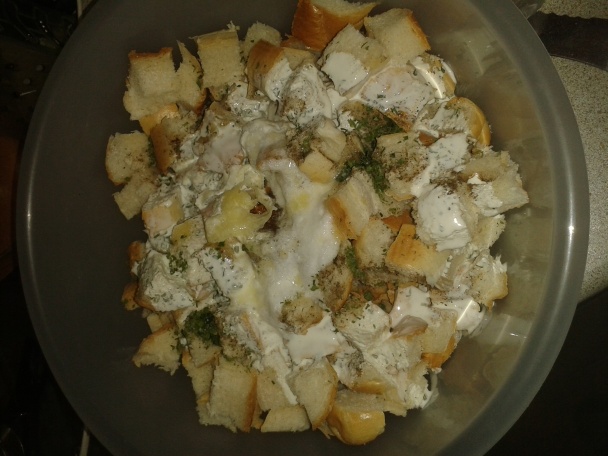 Moravský vrabec s červenou kapustou a domácou  karlovarskou knedľou - obrázok 2