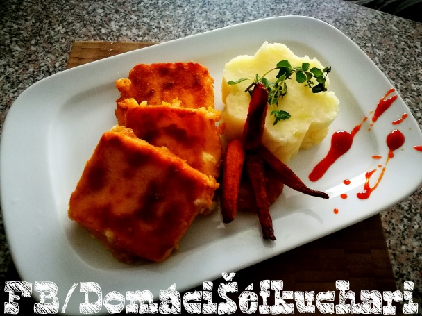 Vyprážaný údený syr s moravským mäsom, šampiónom a grilovanou mrkvou  - obrázok 3