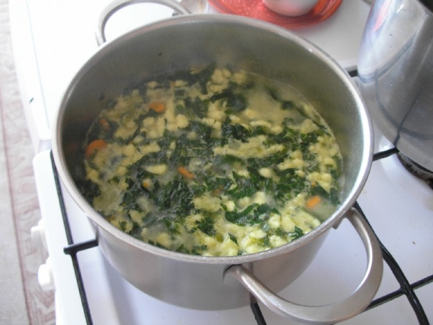 Polievka zo zelerového listu (fotorecept) - obrázok 9