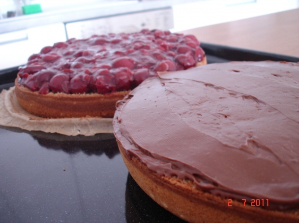 Čokoládovo-višňová torta (fotorecept) - obrázok 6
