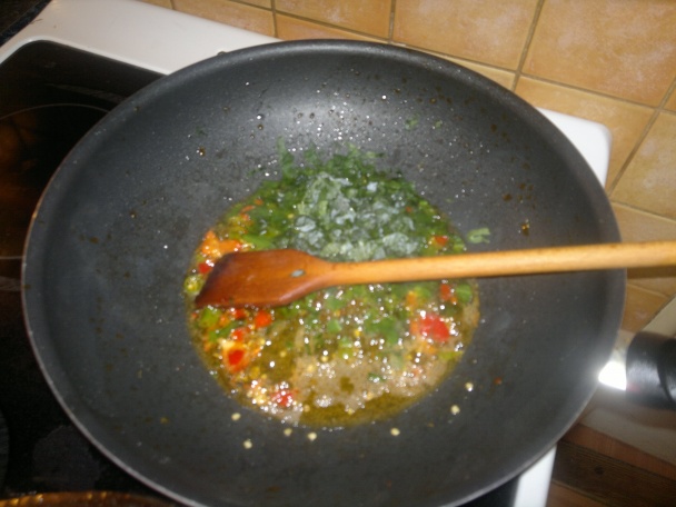 Bravčové s čili a medvedím cesnakom - obrázok 2