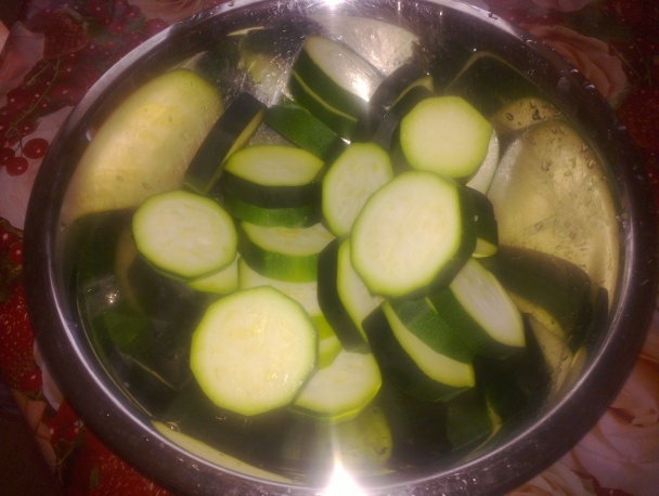 Lečo s cuketovými rezňami - obrázok 2