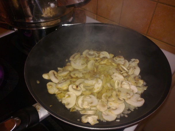 Kelové fašírky s fazuľou - obrázok 3