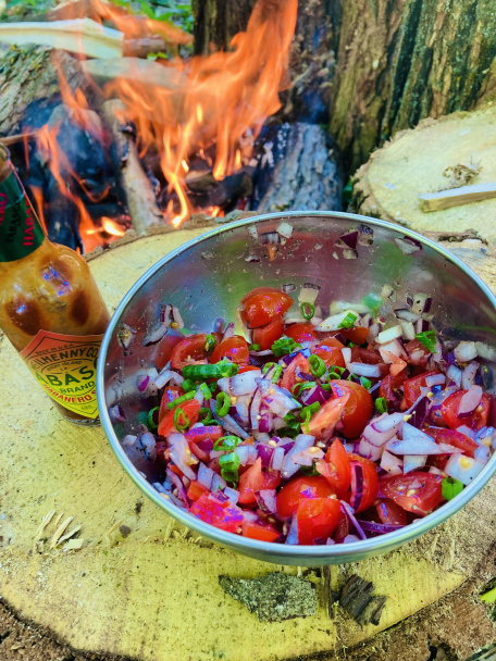 Kurací kebab v pita chlebe s pikantnou salsou a mätovým dresingom (fotorecept) - obrázok 2