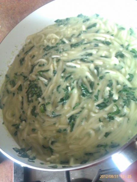 Lístkový špenát so špagetami - obrázok 3