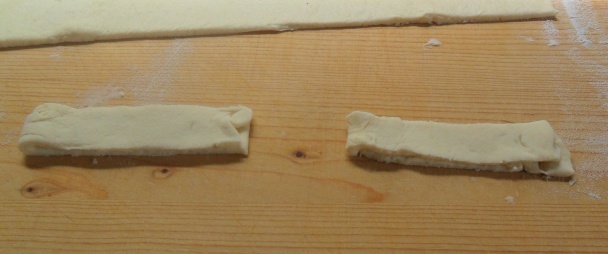 Kysnuté cesnakové esíčka (fotorecept) - obrázok 7