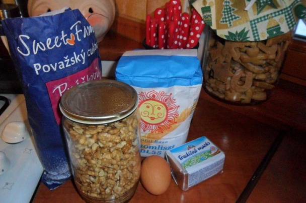 Orechové kolieska (fotorecept) - obrázok 1