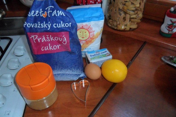 Trblietavé citrónové hviezdičky (fotorecept) - obrázok 1