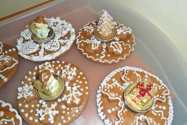 Medovníčky zaručene  makučké. - obrázok 7