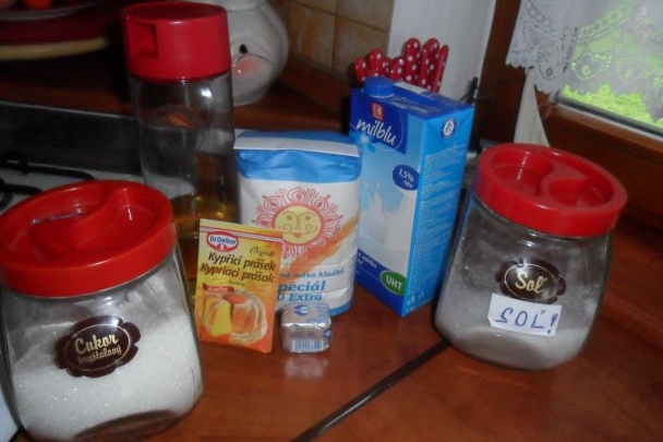 Kysnuté jedno cesto na tri krát (fotorecept) - obrázok 1