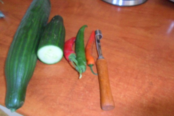 Uhorka pre tých, čo majú radi ostré jedlá (fotorecept) - obrázok 1